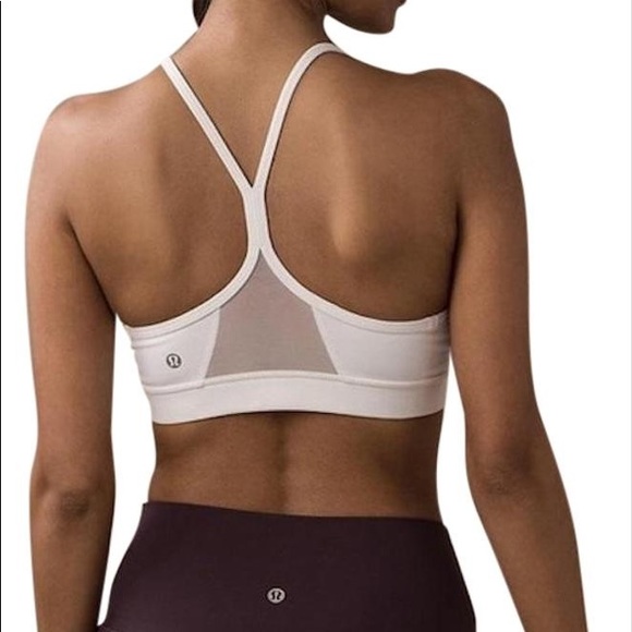 white lululemon sports bra